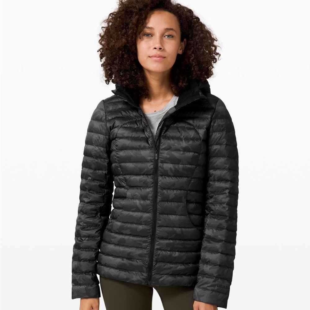 Lululemon Pack it Down Jacket Sz 12 Camo